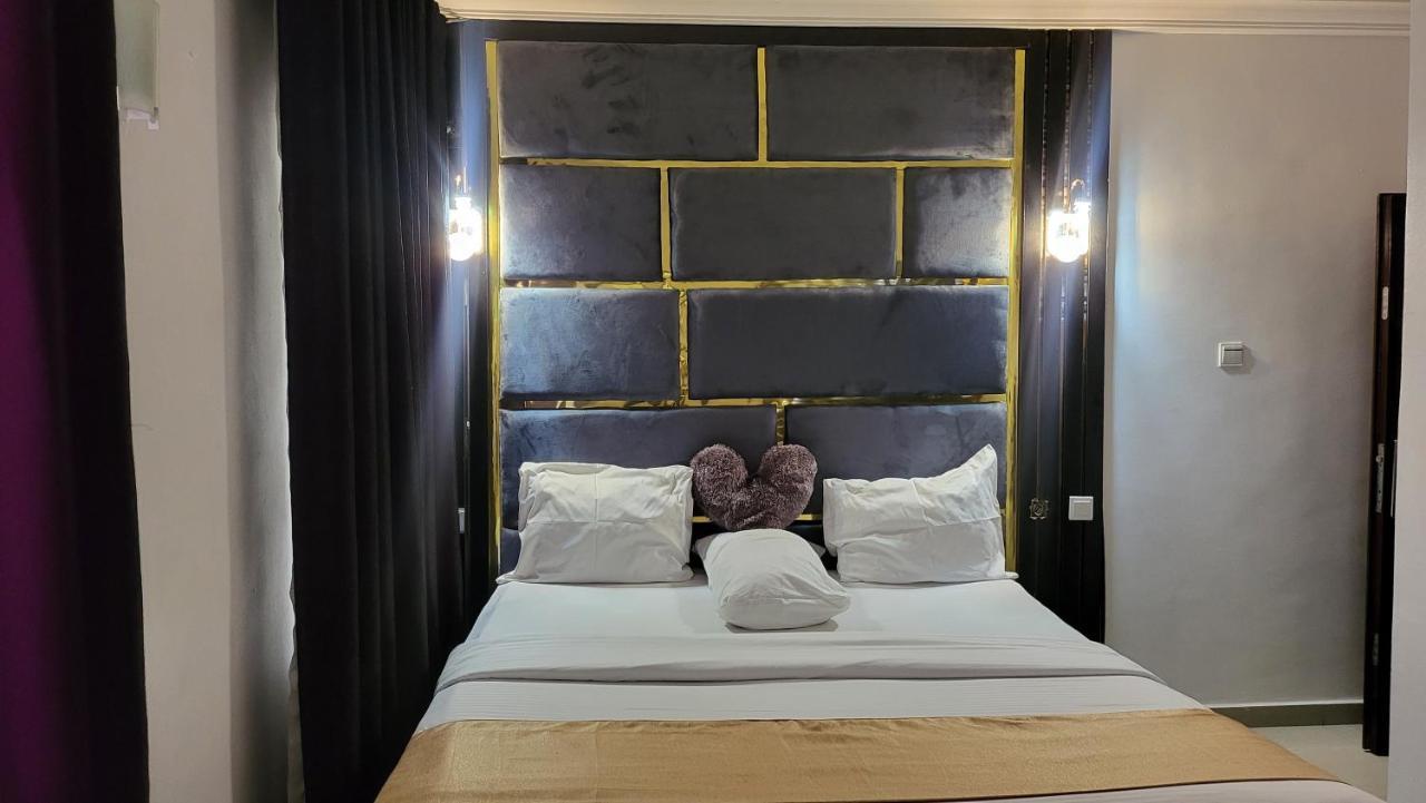 Palazzo Apartments Ikeja Ngoại thất bức ảnh